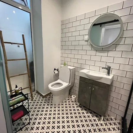 Noa - Designed Garden In The Center