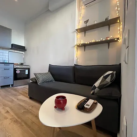 Noa - Designed Garden In The Center