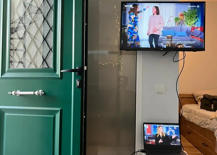 Noa - Designed Garden In The Center 아파트 칼라마타