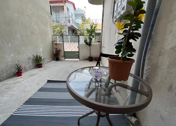 아파트 Noa - Designed Garden In The Center 칼라마타