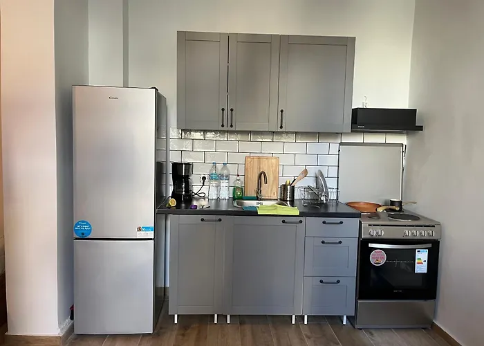 아파트 Noa - Designed Garden In The Center 칼라마타