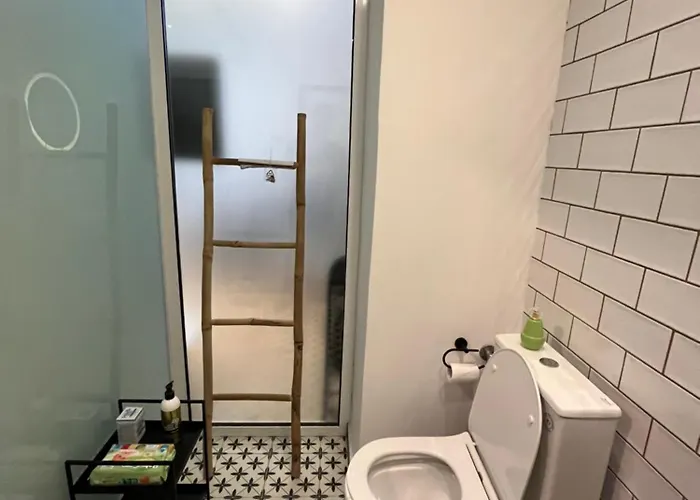 Noa - Designed Garden In The Center